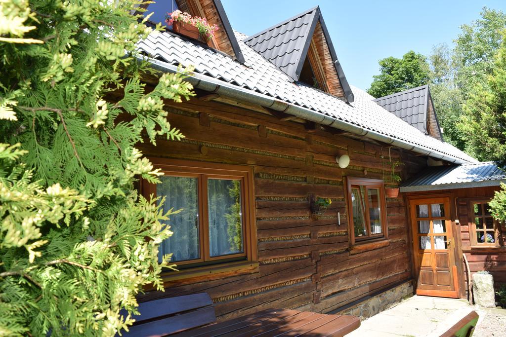Góralska Czarcia Chata pod Jałowcem Stryszawa Exterior foto